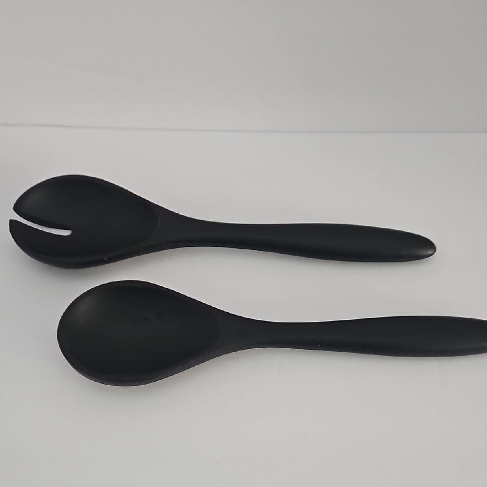 Crate & Barrel Black Salad Serving Spoon Set